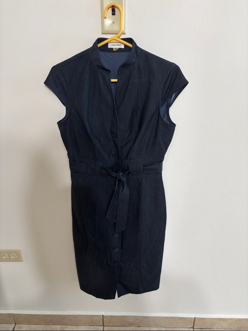 Calvin Klein Dark Navy Button-Front Midi Dress with Self Tie